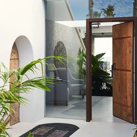 Kamezi Boutique 4* יאיזה