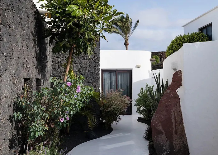 酒店 Kamezi Boutique 4*